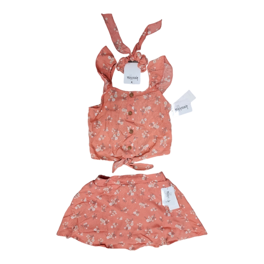 "Floral Charm Set: Adorable 3-Piece Ensemble for Your Little Fashionista!"